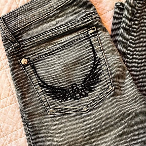 Rock & Republic sexy low rise jeans 🎸🎸🎸 - Picture 4 of 9
